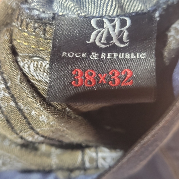 Rock & Republic Men's Dark Blue Straight Jeans - Picture 4 of 5